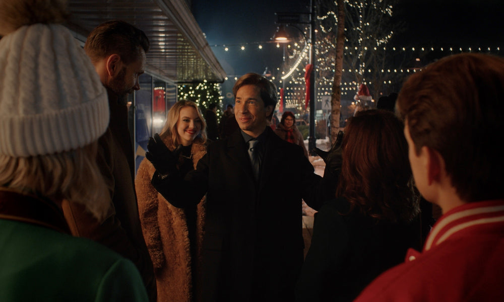 Justin Long in the holiday horror comedy IT'S A WONDERFUL KNIFE
