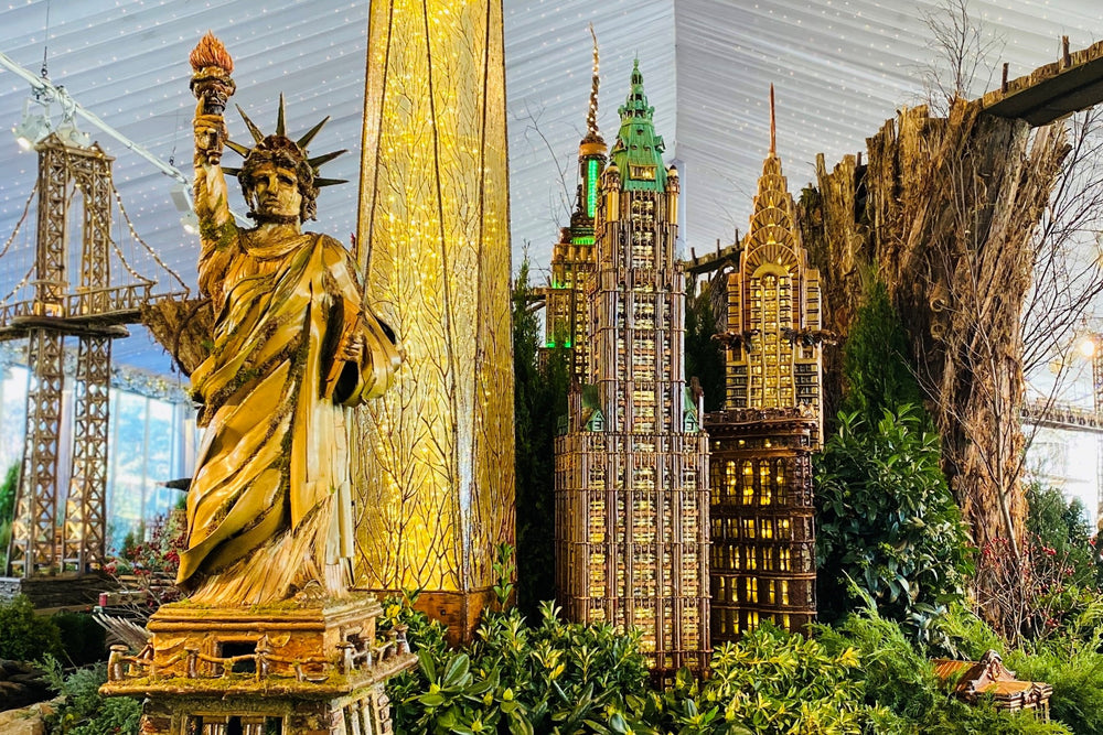 All Aboard The New York Botanical Garden Holiday Train Show
